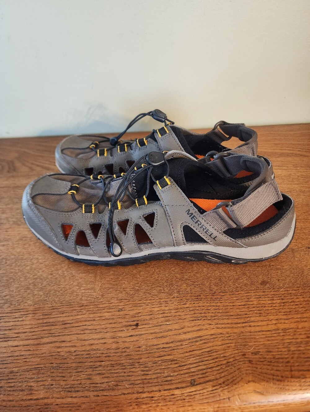 Men's Merrell Water/hiking Shoes Sz 8